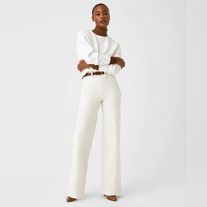 Spanx Seamed Front, Wide Leg Jeans. White. NWT